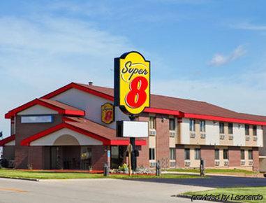Super 8 By Wyndham Wi 2*