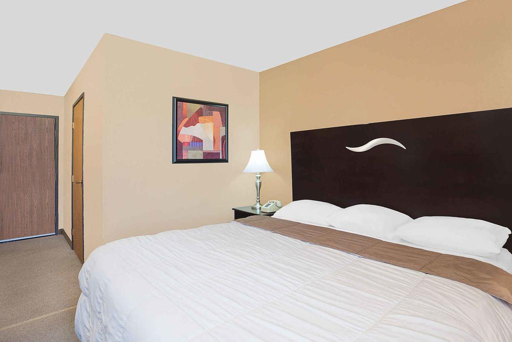Motel Super 8 By Wyndham Wi 2*